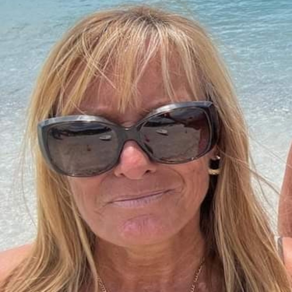 Meet your Posher, Geralyn - Picture 1 of 1